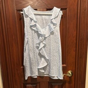 Chic Ruffled Sleeveless Blouse - Soft Blue